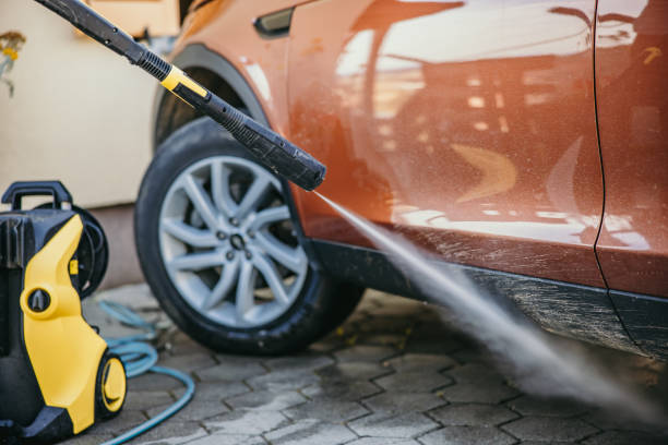 Best Residential Pressure Washing Services  in Lindsay, CA