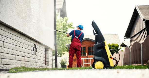 Best Affordable Pressure Washing  in Lindsay, CA